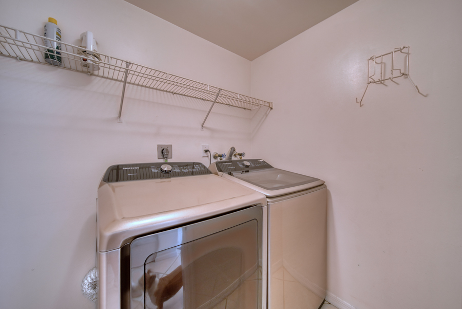 Stunning Modern Home in Hammocks