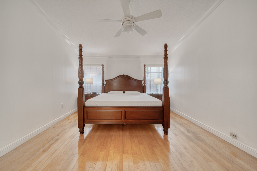 Stunning Modern Home in Hammocks