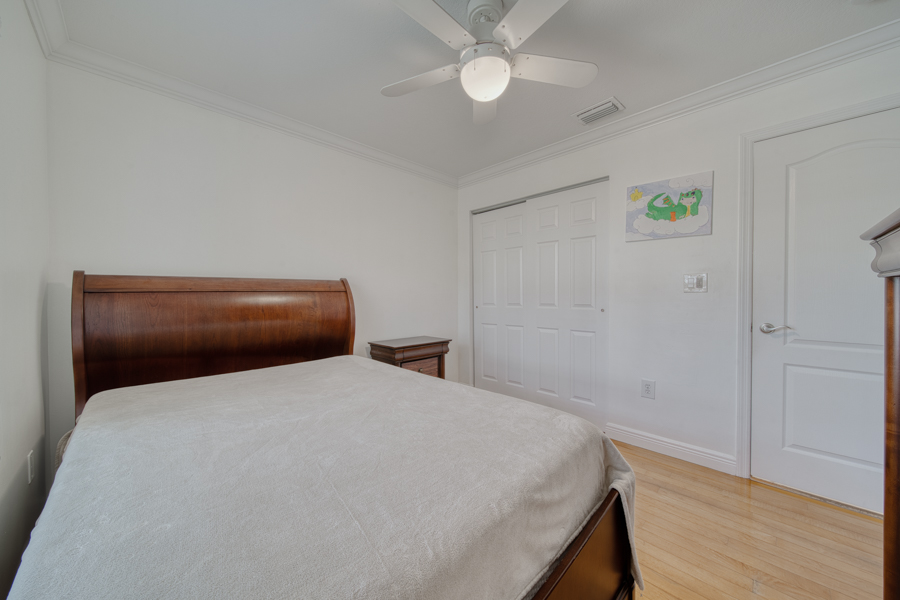 Stunning Modern Home in Hammocks