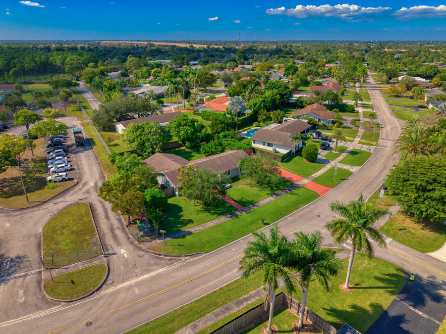 Renovated Gem in The Falls Area