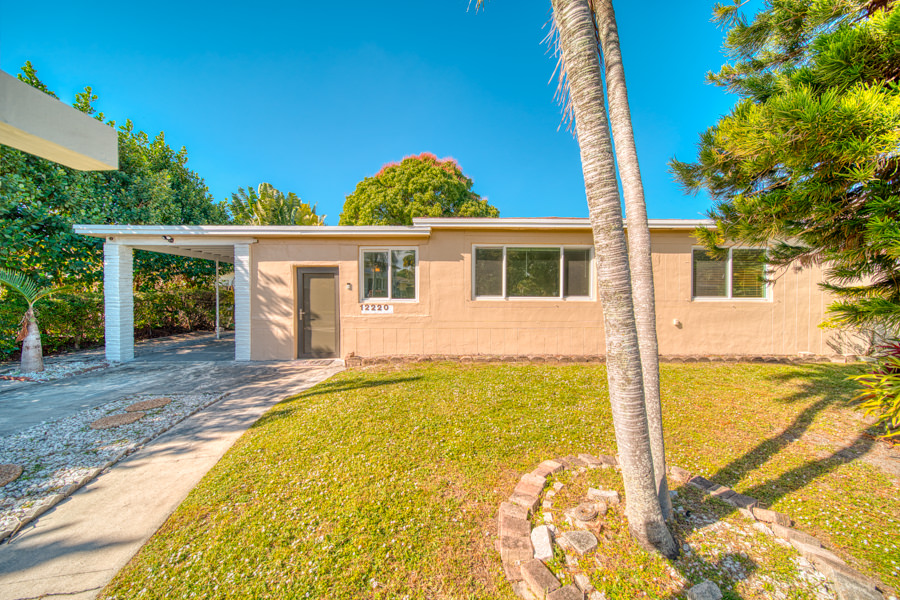 Mid-Century Modern North Miami Retreat