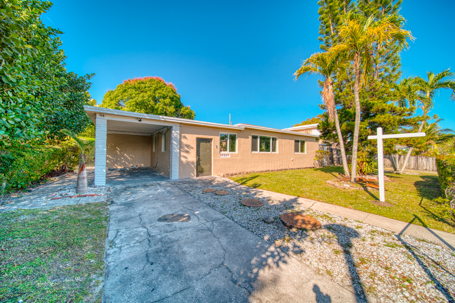 Mid-Century Modern North Miami Retreat