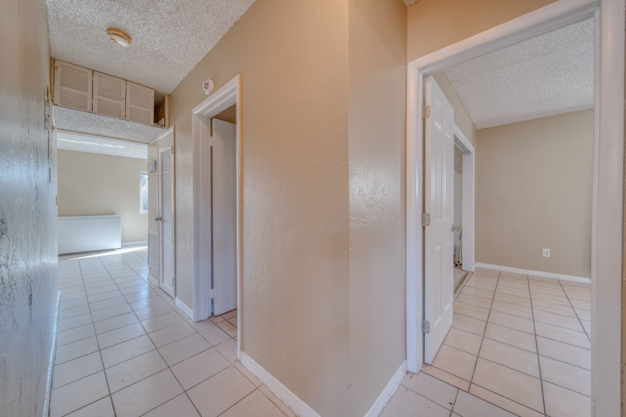 Mid-Century Modern North Miami Retreat