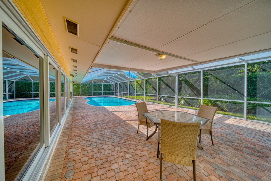 Luxurious Pinecrest Area Estate