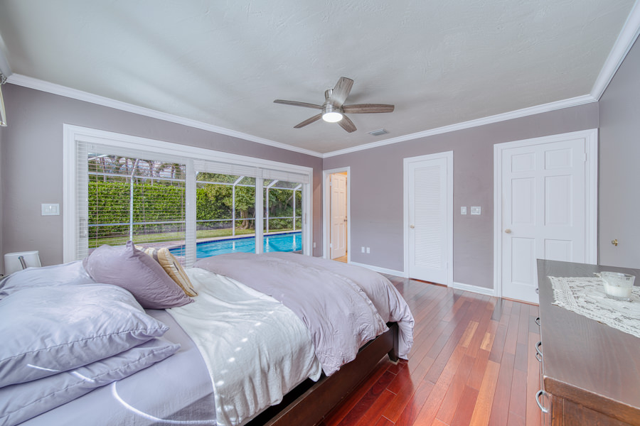 Luxurious Pinecrest Area Estate