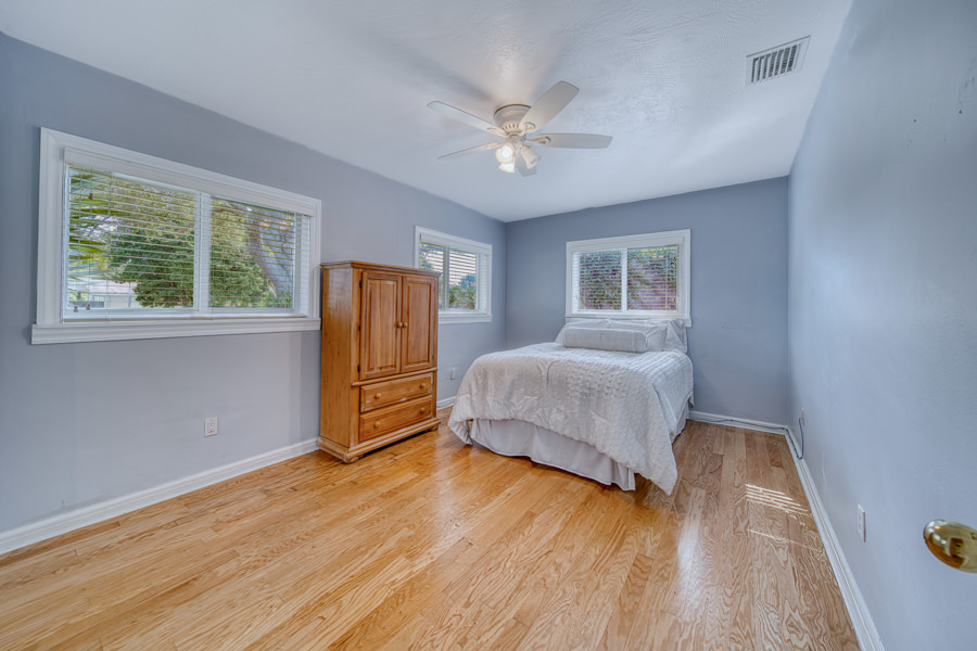 Luxurious Pinecrest Area Estate