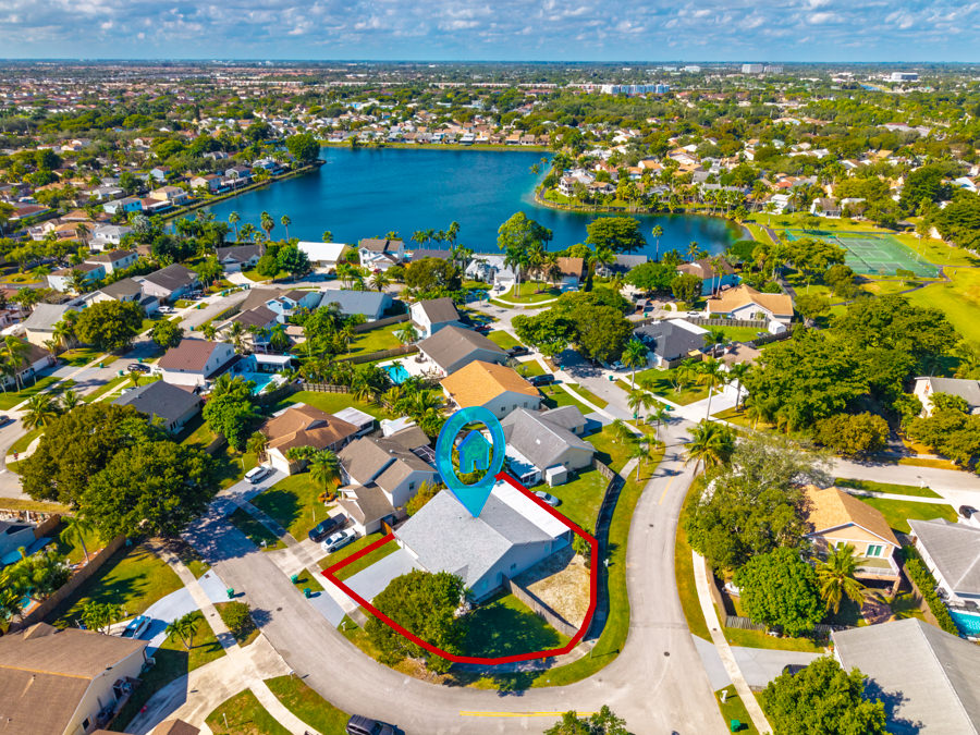 Waterfront Paradise in Cutler Bay