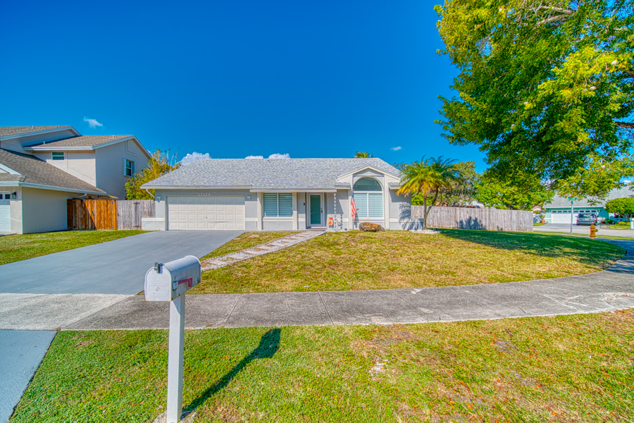 Waterfront Paradise in Cutler Bay