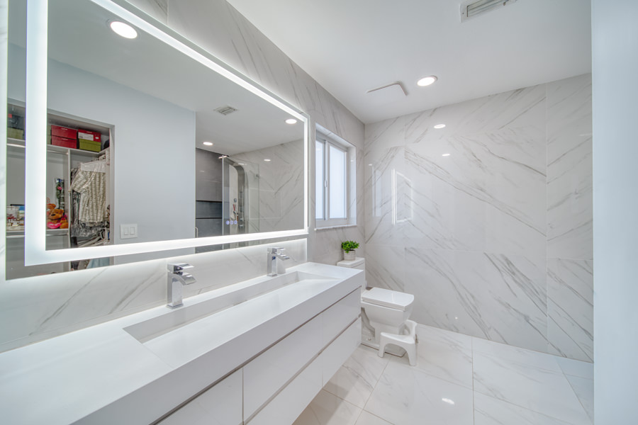 Waterfront Paradise in Cutler Bay