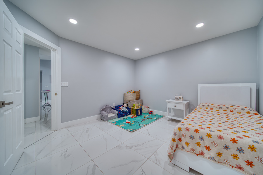 Waterfront Paradise in Cutler Bay