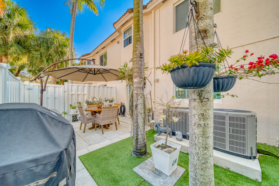 Spacious Family Home in Pembroke Pines