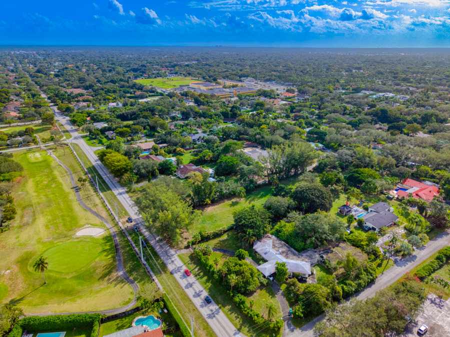 Elegant Kendall Home with Pool