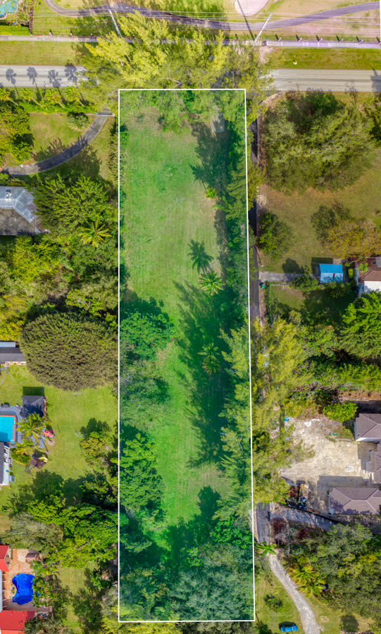 Elegant Kendall Home with Pool